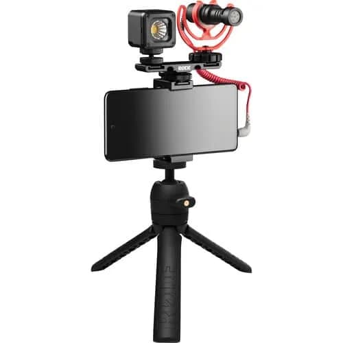 RODE Vlogger Kit Universal Filmmaking Kit for Smartphones with 3.5mm Ports (DS-04587)