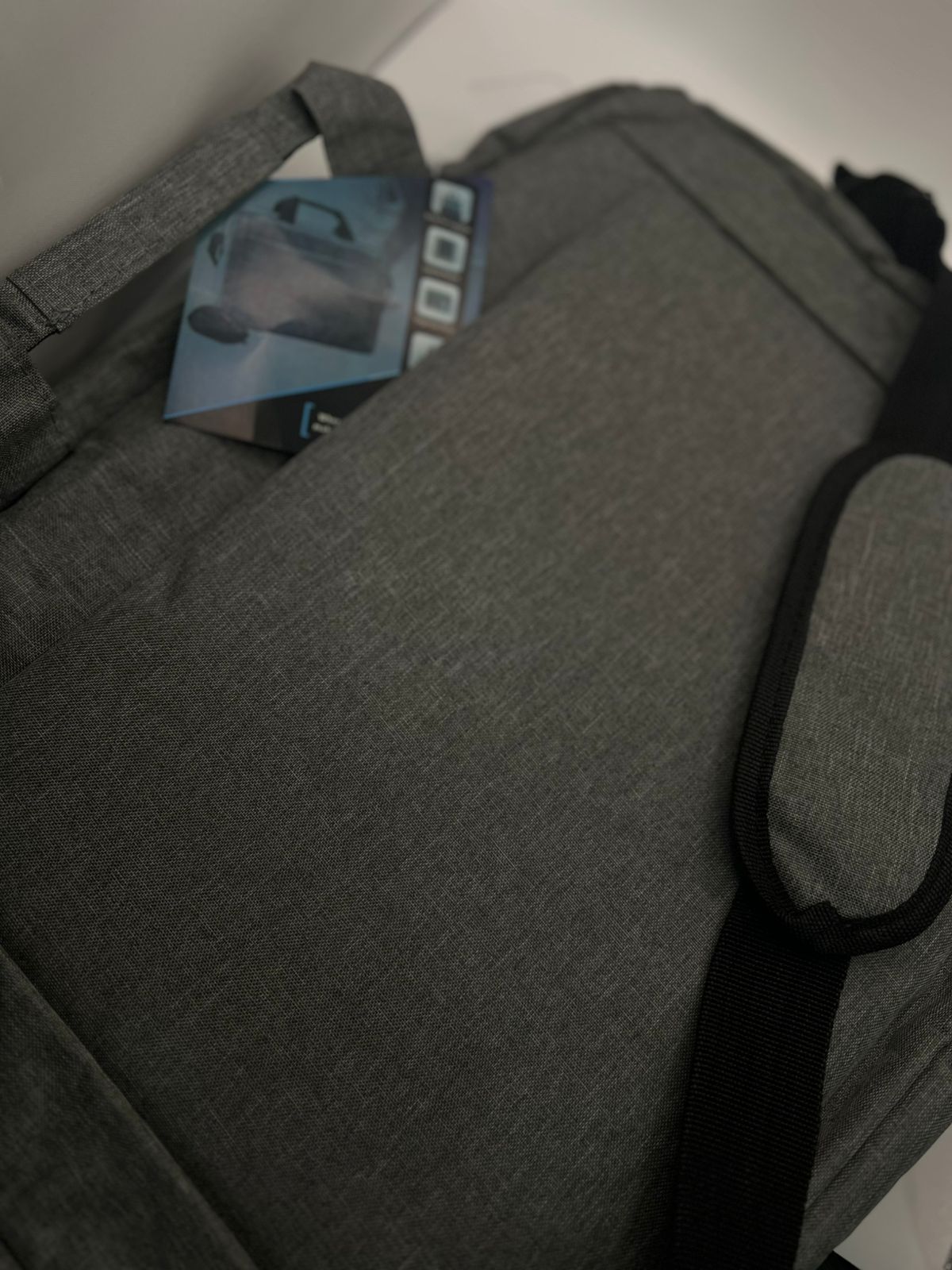 LAPTOP BAG 15.6 THICK 4